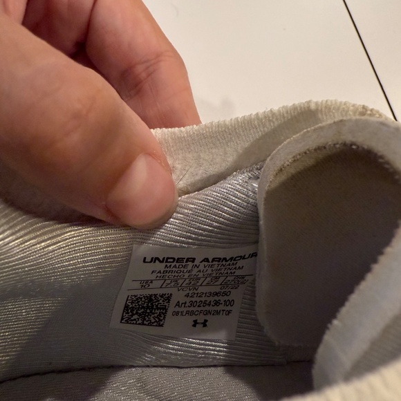 under Armour project rock, white gum, size 10 - Picture 13 of 16
